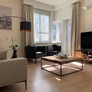 https://suite-euphrosina-oostende.hotelsghent.com