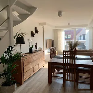 https://ozzy-s-place.hotelsghent.com
